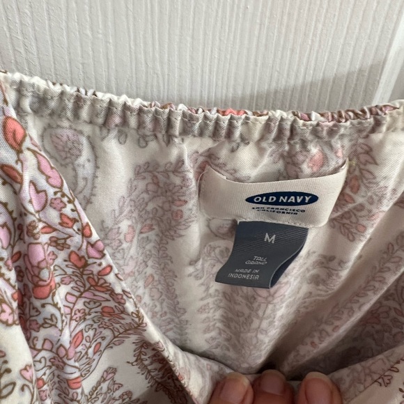 Old navy floral sundress - Picture 2 of 2